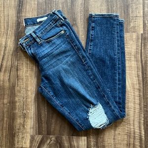 FRAME DENIM Distressed Denim Jean